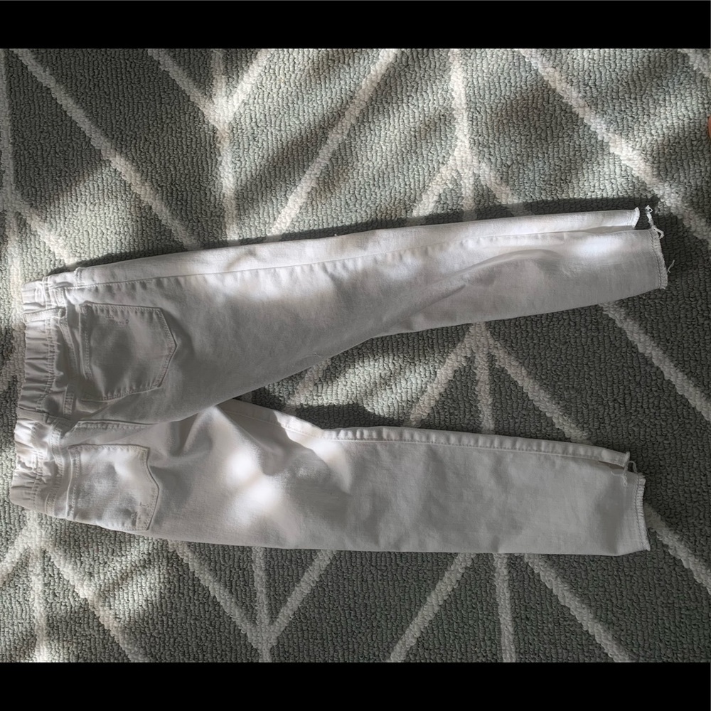 Gap white wash jeans